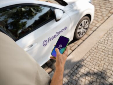 Free2move lancia la nuova app: tutti i servizi di mobilità in un’unica piattaforma