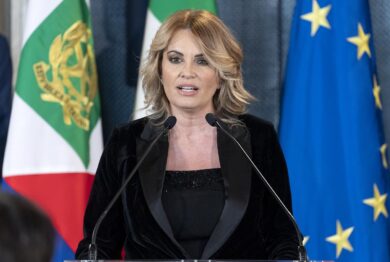 I giornalisti Rai Battistini e Traini nel mirino di Putin, Mosca ordina l’arresto