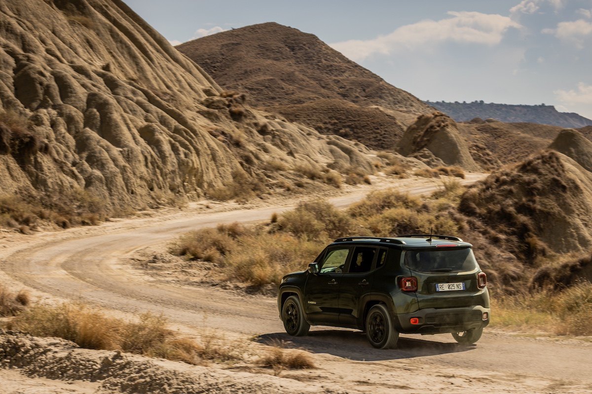 Jeep Renegade e Compass North Star: l’edizione speciale celebra il milione di unità vendute in Europa Jeep Renegade e Compass North Star: l’edizione speciale celebra il milione di unità vendute in Europa