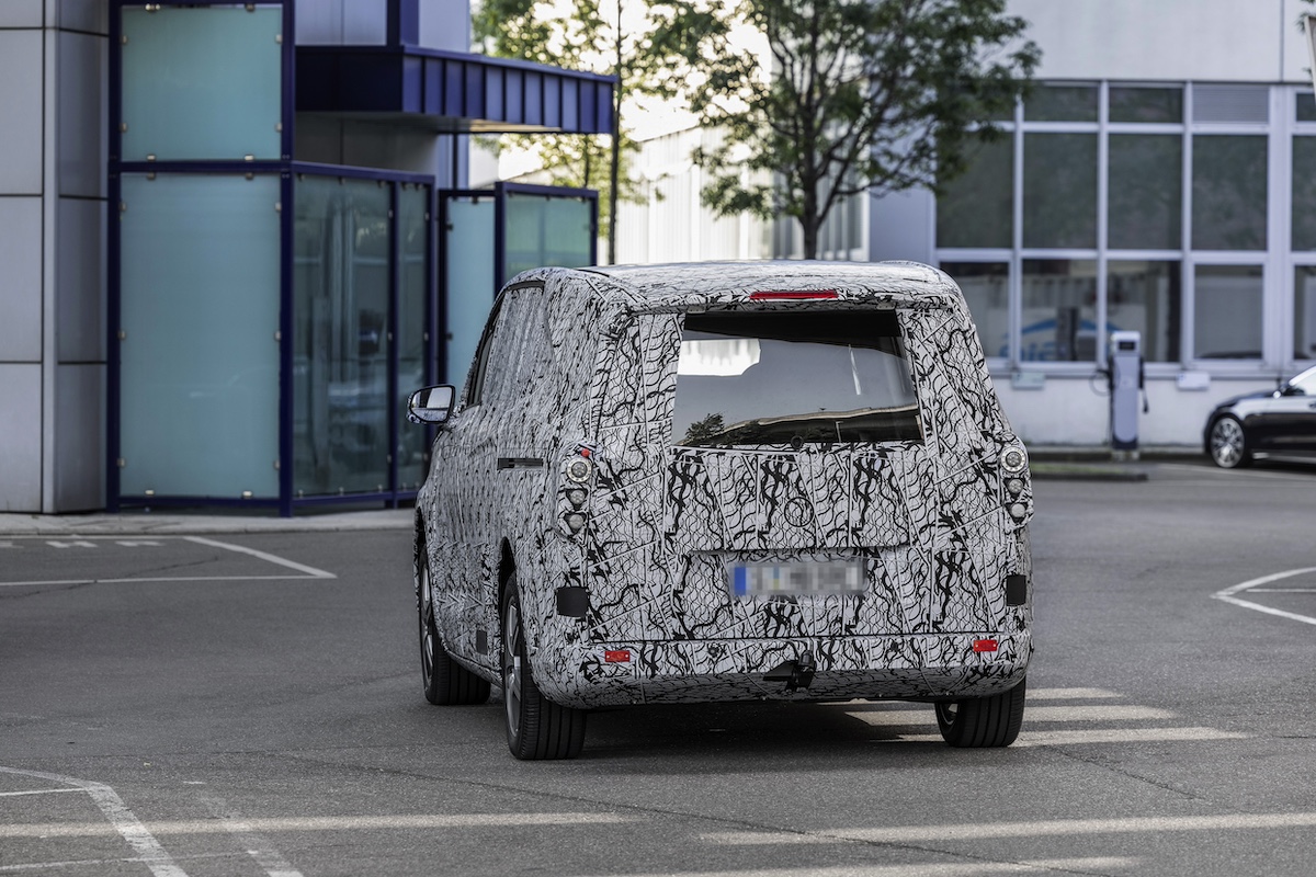 Mercedes-Benz Vans: i prototipi VAN.EA pronti a rivoluzionare il futuro del trasporto elettrico Mercedes-Benz Vans: i prototipi VAN.EA pronti a rivoluzionare il futuro del trasporto elettrico