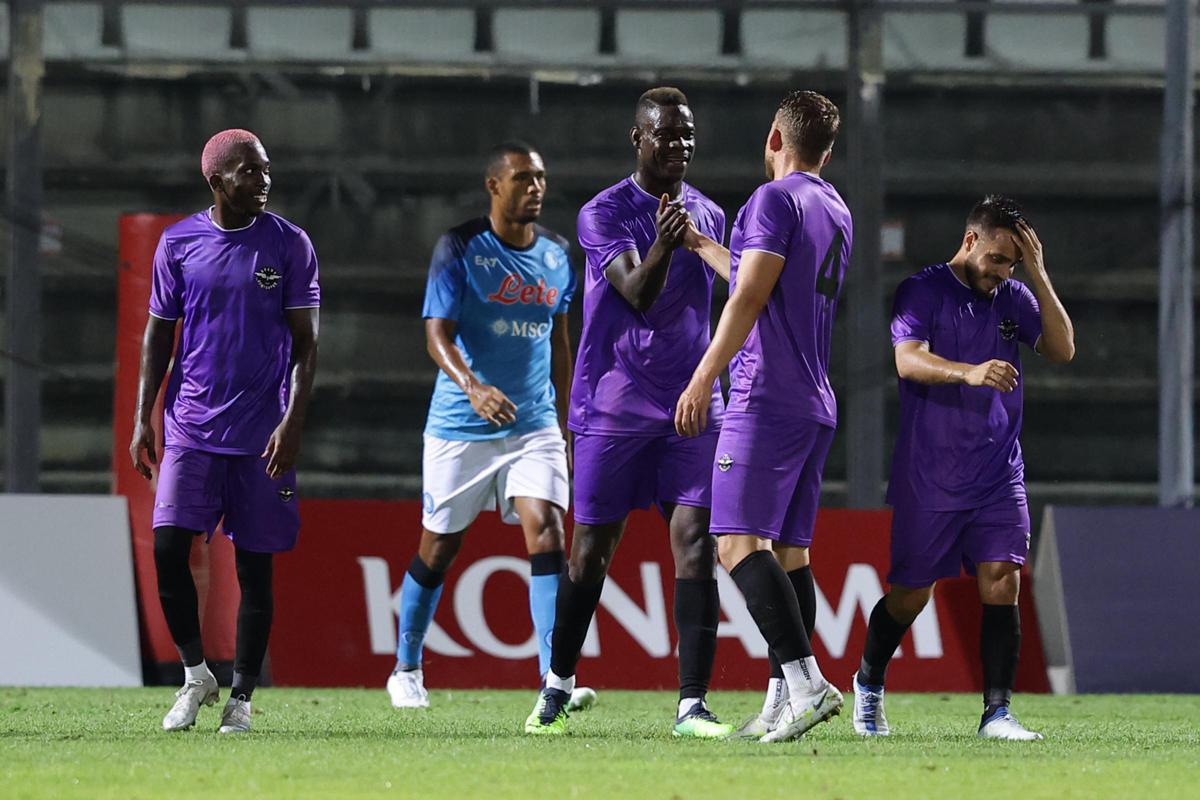 Balotelli colpo di scena: Torino di Urbano Cairo? No, è Genoa sprint Balotelli colpo di scena: Torino di Urbano Cairo? No, è Genoa sprint