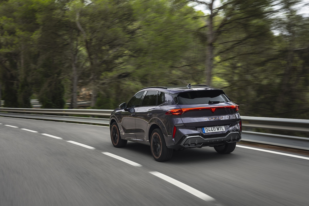 CUPRA nuovo Terramar, il SUV sportivo che apre una nuova era per il brand