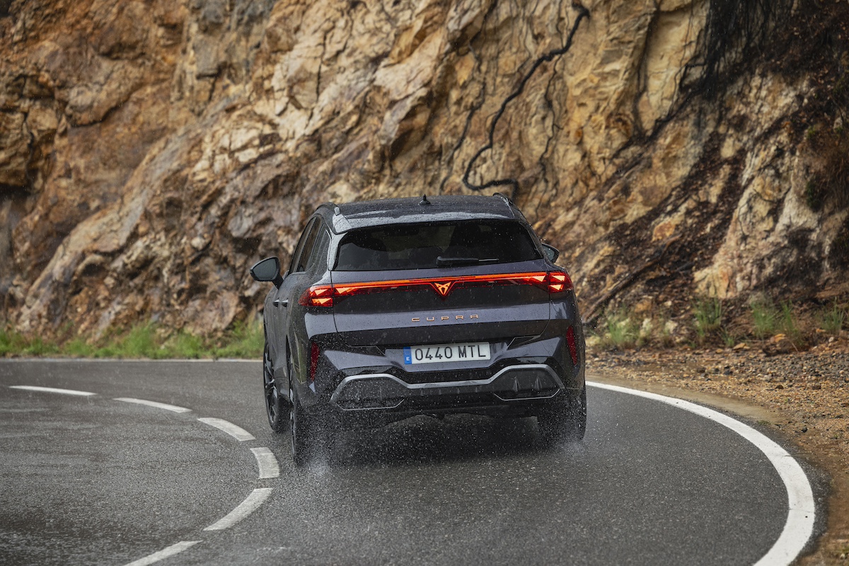 CUPRA nuovo Terramar, il SUV sportivo che apre una nuova era per il brand