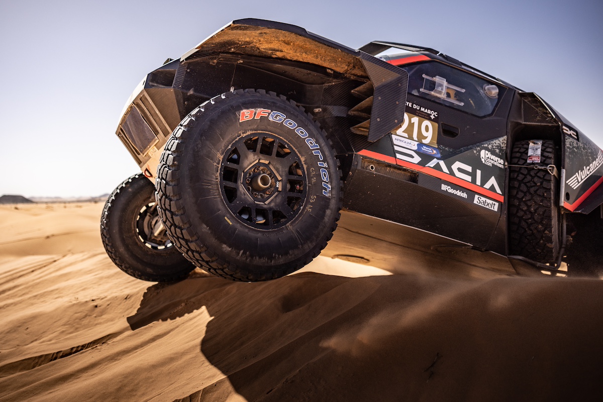 Al-Attiyah su Dacia domina il Rallye du Maroc,in testa al Campionato FIA W2RC verso la Dakar 2024 Al-Attiyah su Dacia domina il Rallye du Maroc,in testa al Campionato FIA W2RC verso la Dakar 2024