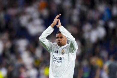 Mbappé smentisce accuse di stupro in Svezia: “Fake news”