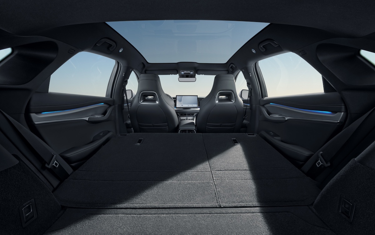 BYD SEALION 7 debutta al Salone dell’Auto di Parigi: il nuovo SUV sportivo ed elettrico che punta all’Europa BYD SEALION 7 debutta al Salone dell’Auto di Parigi: il nuovo SUV sportivo ed elettrico che punta all’Europa
