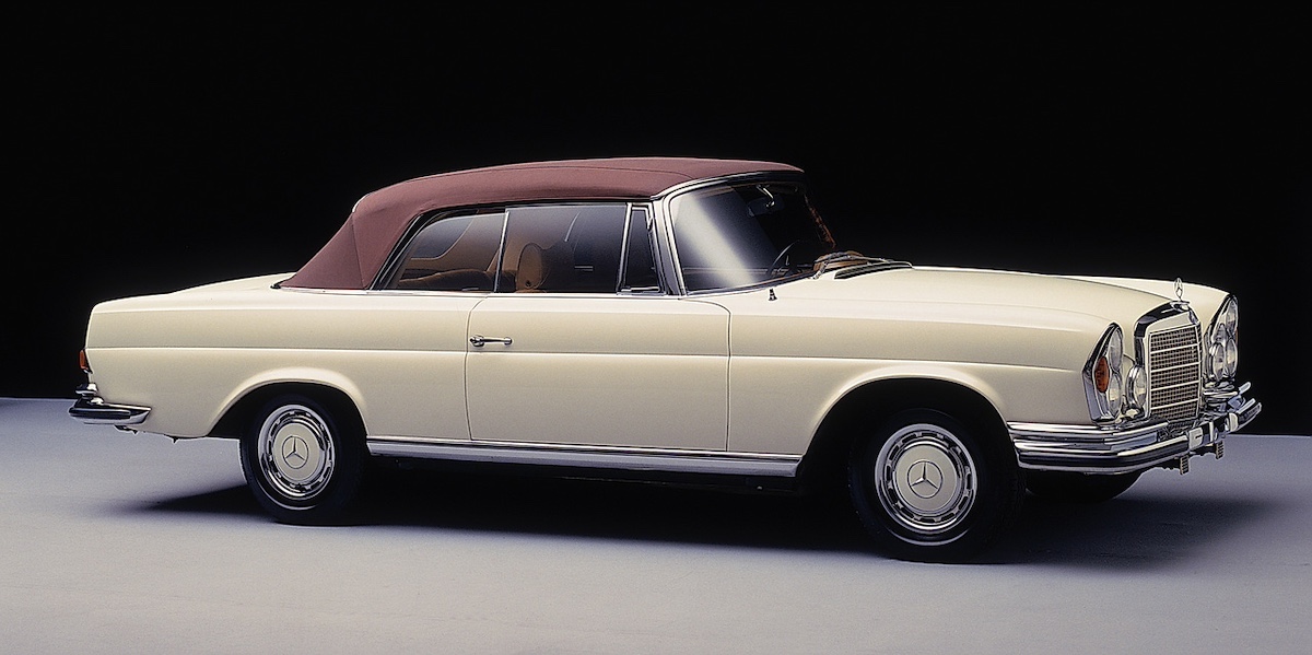Mercedes-Benz Italia celebra le Cabriolet ad Auto e Moto d’Epoca 2024
