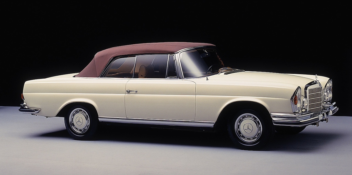 Mercedes-Benz Italia celebra le Cabriolet ad Auto e Moto d’Epoca 2024