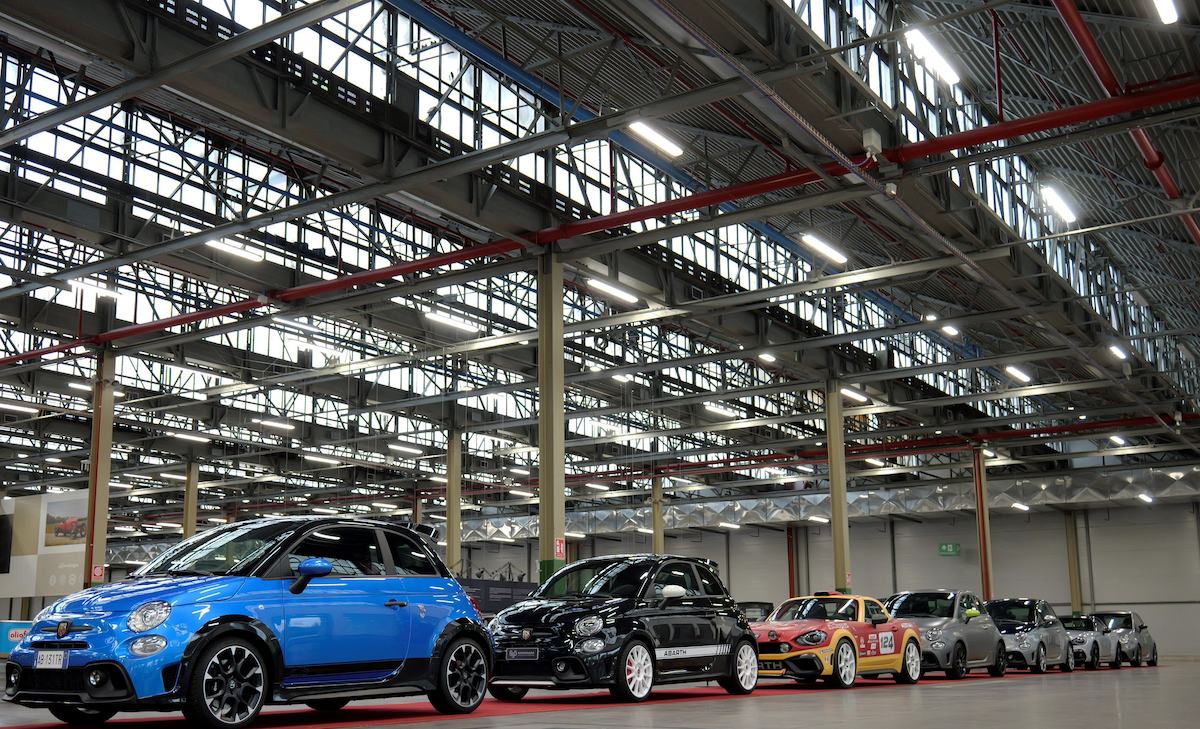 Stellantis Heritage celebra le “youngtimer Abarth di domani”: una mostra imperdibile per gli appassionati
