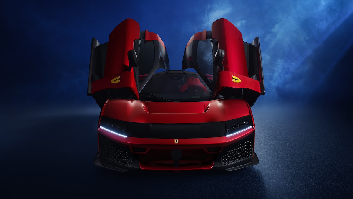 Ferrari F80: la nuova supercar ibrida da 799 esemplari che ridefinisce l’eccellenza di Maranello