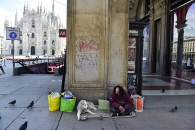 Italia sul lastrico, record di povertà assoluta: 5,7 milioni di cittadini in difficoltà nel 2023