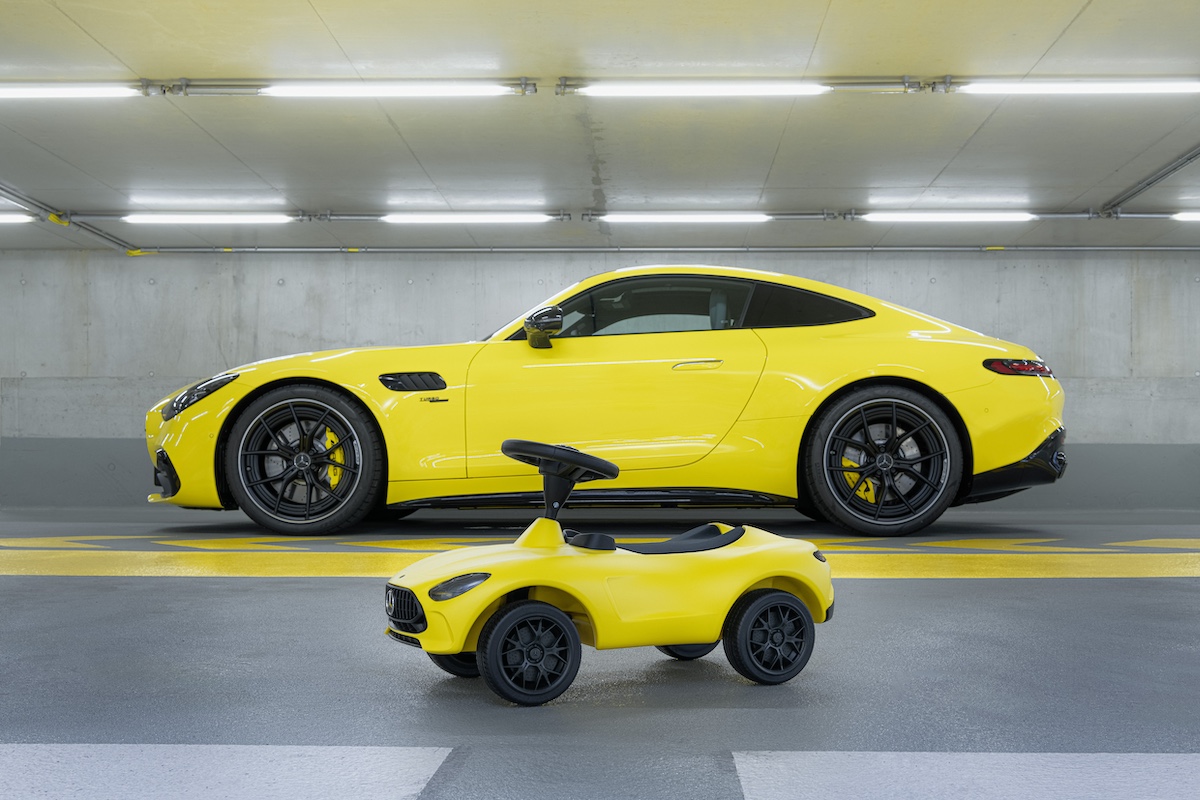 Mercedes-Benz presenta la nuova Bobby-AMG GT: l’auto per bambini ispirata alla AMG GT Mercedes-Benz presenta la nuova Bobby-AMG GT: l’auto per bambini ispirata alla AMG GT