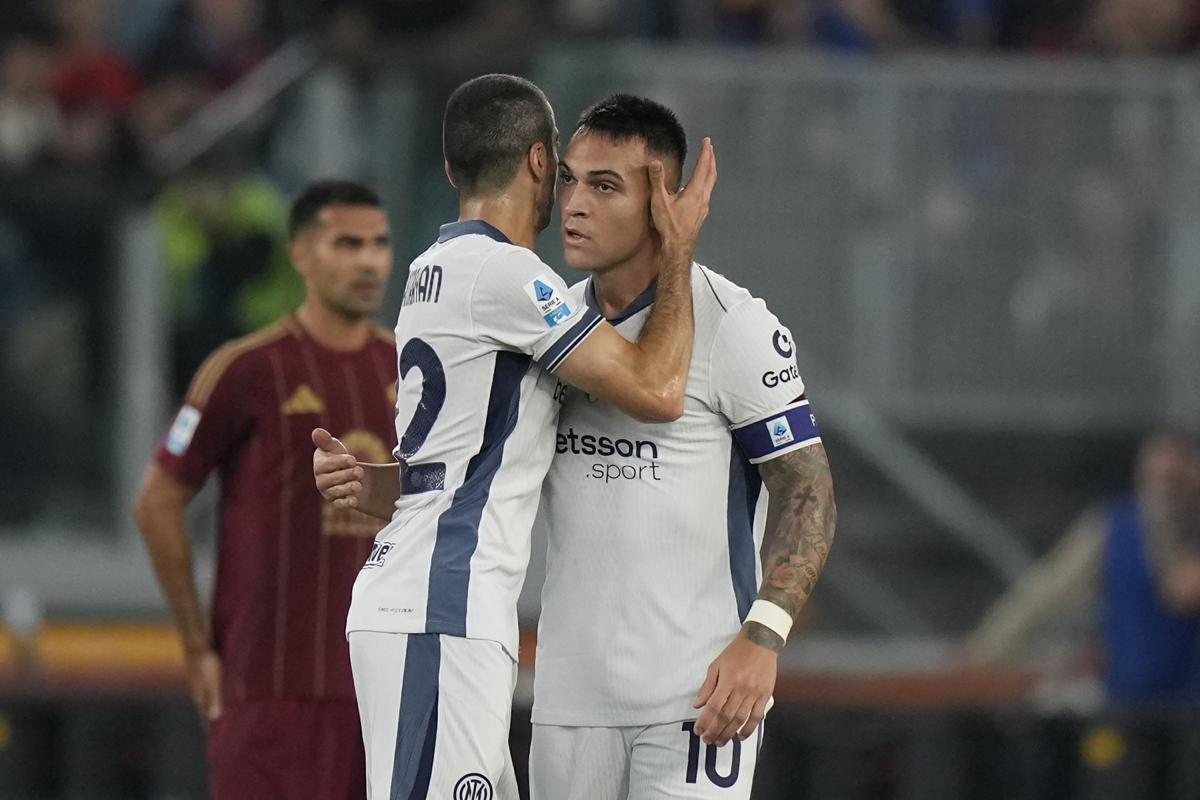Kvaratskhelia prova la ‘fuga Napoli (proteste Empoli per il rigore). Lautaro riporta l’Inter sotto Kvaratskhelia prova la ‘fuga Napoli (proteste Empoli per il rigore). Lautaro riporta l’Inter sotto