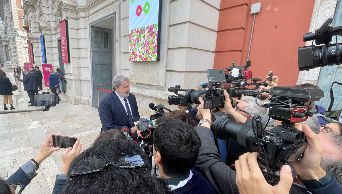 Festival delle Regioni: ‘AI e Flussi Migratori, risorse per l’Italia e l’Europa’ Festival delle Regioni: ‘AI e Flussi Migratori, risorse per l’Italia e l’Europa’