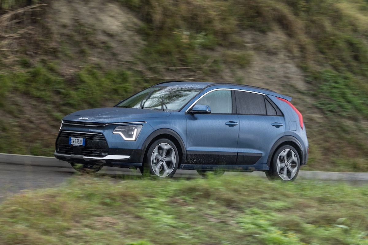 Kia Niro Tri-Fuel: debutto sul mercato italiano con tecnologia GPL