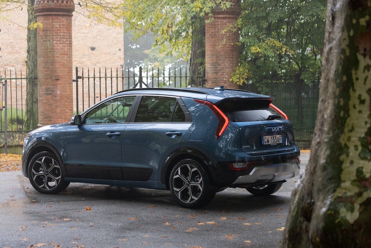 Kia Niro Tri-Fuel: debutto sul mercato italiano con tecnologia GPL