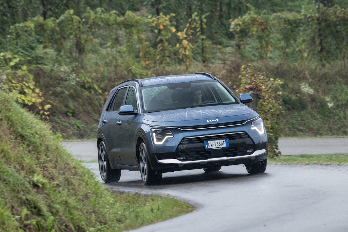 Kia Niro Tri-Fuel: debutto sul mercato italiano con tecnologia GPL