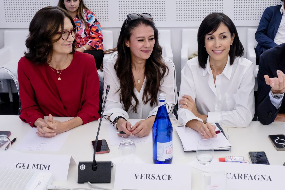 Nasce Centro Popolare: Gelmini, Carfagna e Versace alla guida di una nuova forza moderata Nasce Centro Popolare: Gelmini, Carfagna e Versace alla guida di una nuova forza moderata
