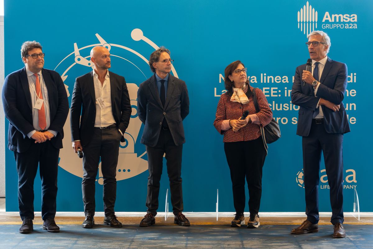 Rifiuti: A2A presenta la nuova linea robotica per recupero dei RAEE nel carcere di Bollate