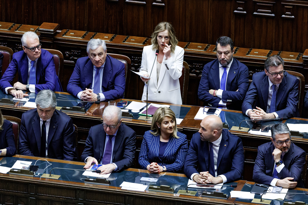 Dl Migranti, salta la parte sui ricorsi contro i tribunali. Paesi sicuri: Colombia, Camerun e Nigeria esclusi. Il motivo Dl Migranti, salta la parte sui ricorsi contro i tribunali. Paesi sicuri: Colombia, Camerun e Nigeria esclusi. Il motivo