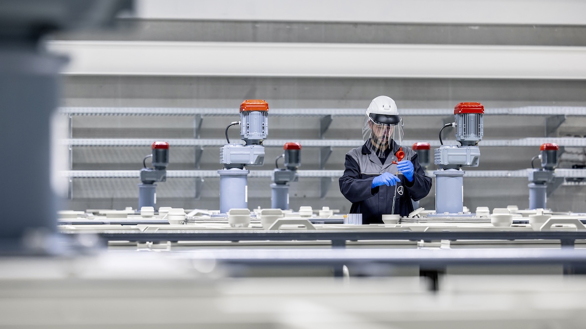 Mercedes-Benz: nuova fabbrica di riciclaggio batterie a Kuppenheim per la crescita sostenibile Mercedes-Benz: nuova fabbrica di riciclaggio batterie a Kuppenheim per la crescita sostenibile