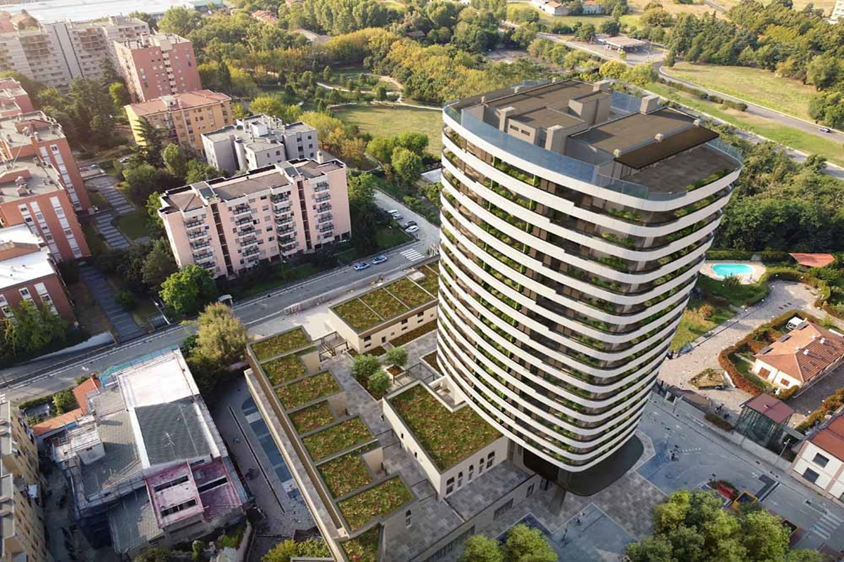Da Torre del Moro a Torre Seta: il nuovo volto dell’edificio. FOTO-VIDEO Da Torre del Moro a Torre Seta: il nuovo volto dell’edificio. FOTO-VIDEO