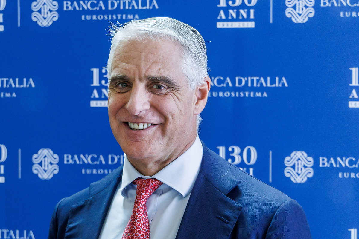 UniCredit-Commerzbank, il piano di Orcel per l’Ops: mantenere il logo della banca tedesca e limitare gli esuberi UniCredit-Commerzbank, il piano di Orcel per l’Ops: mantenere il logo della banca tedesca e limitare gli esuberi