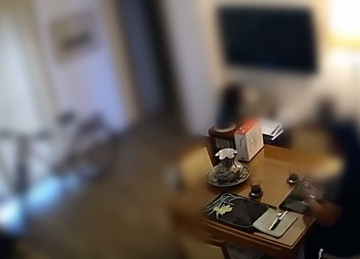 Pensionato chiama una escort, lei lo narcotizza e lui muore. I carabinieri riesumano il cadavere: in carcere “Patrizia”