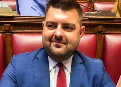 Poker di Forza Italia a Sesto San Giovanni: vicesindaca, assessore e due consiglieri diventano azzurri