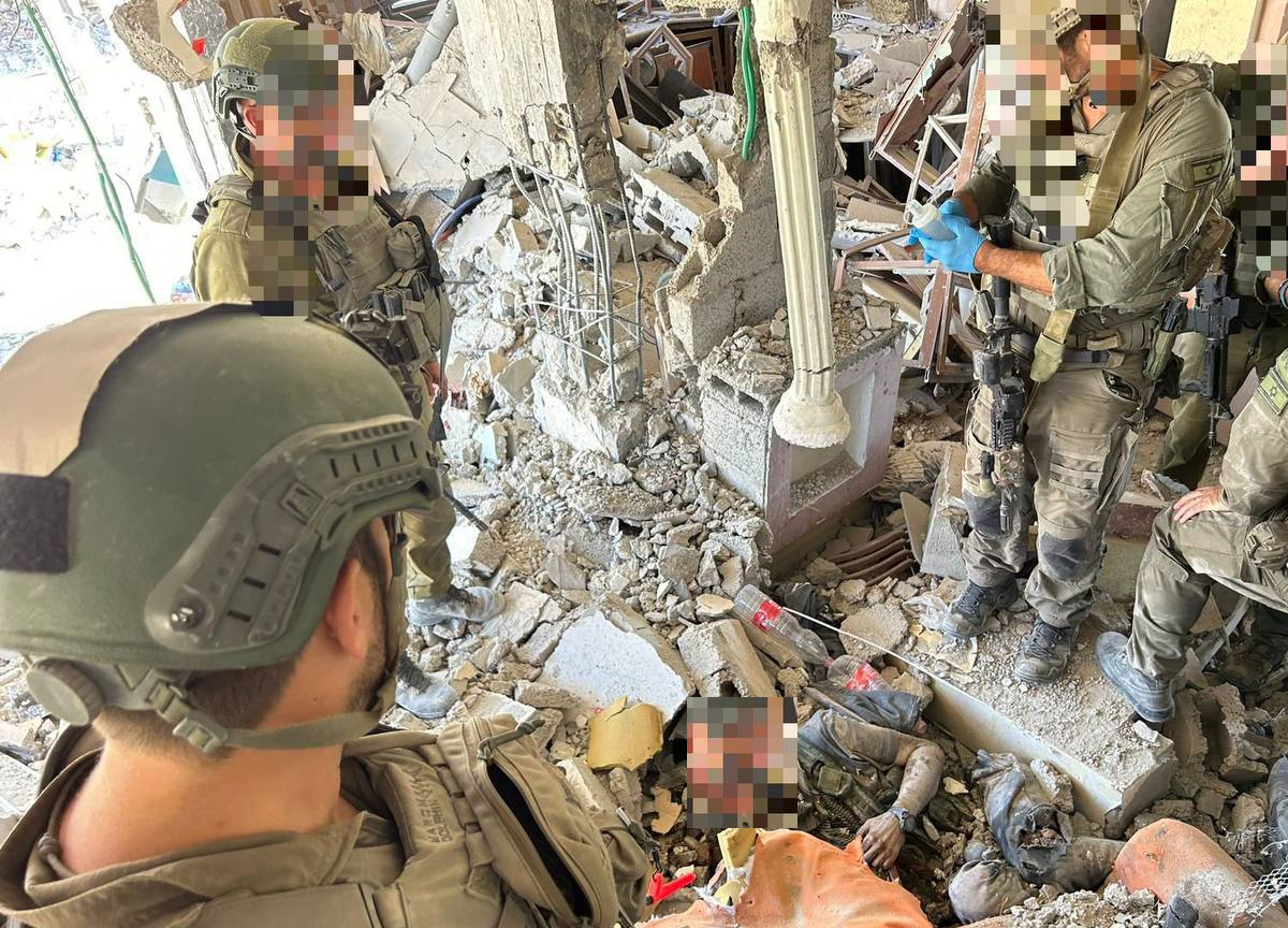 Hamas si è riorganizzata: il capo segreto e il “consiglio dei cinque” in esilio che spinge per la guerra a Israele Hamas si è riorganizzata: il capo segreto e il “consiglio dei cinque” in esilio che spinge per la guerra a Israele