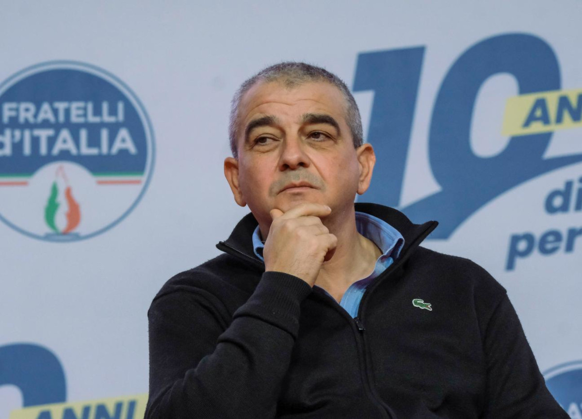 Caso Spano, Fazzolari smentisce lo scontro con Giuli: “Solite voci inventate, messe in giro dalla Sinistra” Caso Spano, Fazzolari smentisce lo scontro con Giuli: “Solite voci inventate, messe in giro dalla Sinistra”