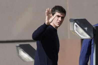 Luigi Berlusconi e il feeling nato per la compravendita di una villa del padre. Ingresso in UniCamillus e in Masco Group