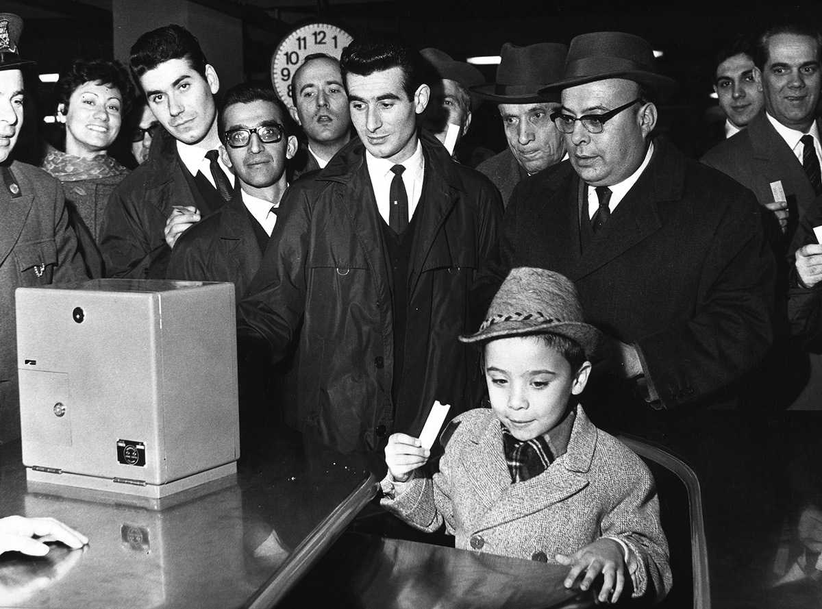 Nozze di diamante per la M1: Milano e Atm celebrano i 60 anni della Rossa