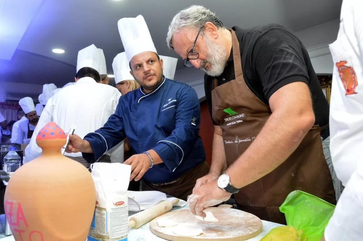 Papa Francesco e i panzerotti pugliesi resistenti agli algoritmi