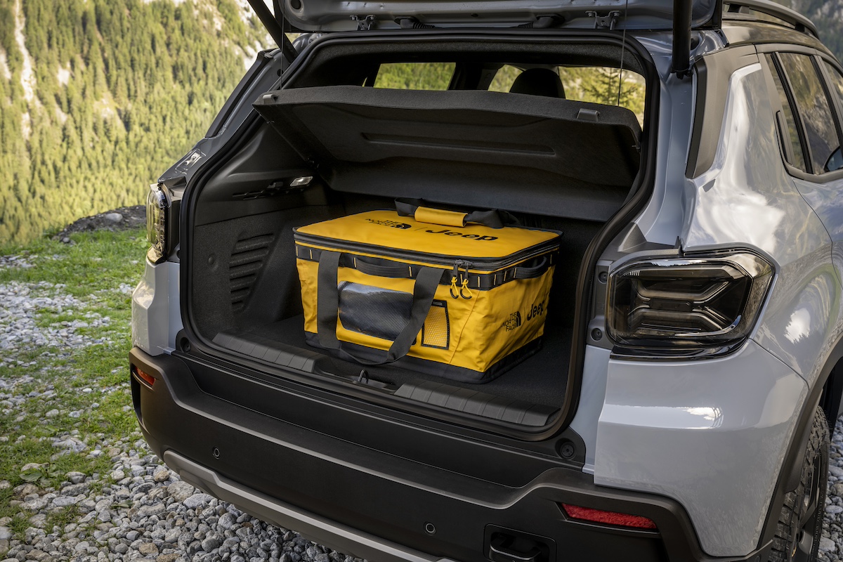 Jeep Avenger 4xe: l’evoluzione dell’avventura con la nuova The North Face Edition Jeep Avenger 4xe: l’evoluzione dell’avventura con la nuova The North Face Edition