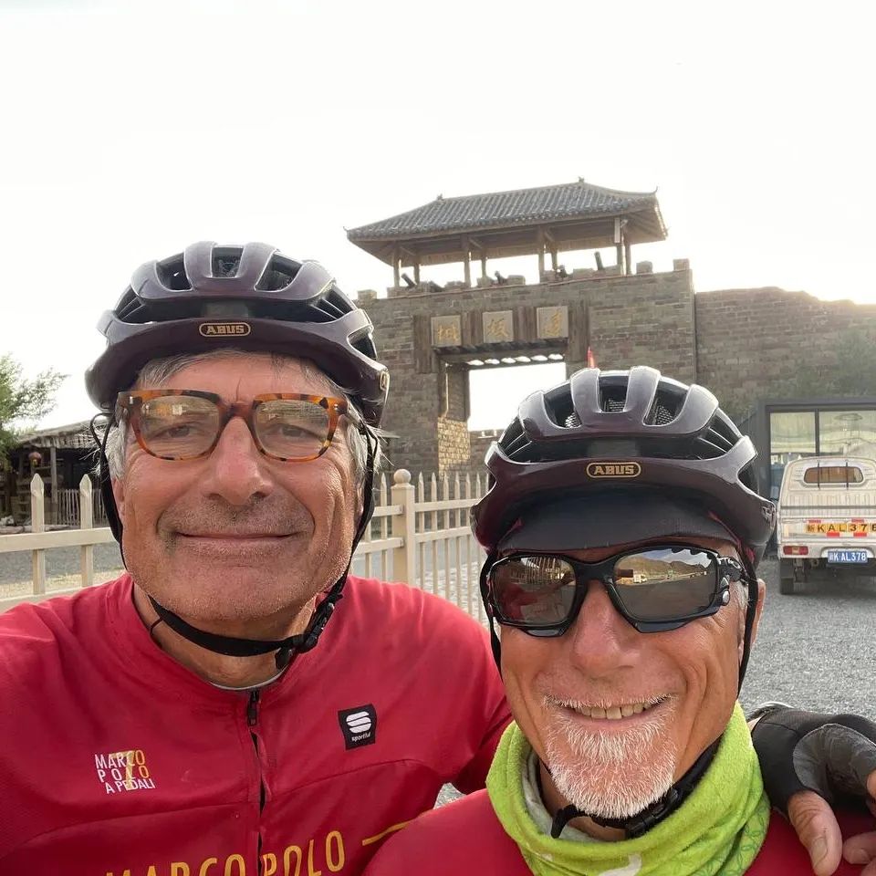 La Via della Seta in bicicletta: da Venezia a Pechino in soli 100 giorni, la grande impresa di un ciclista 63enne La Via della Seta in bicicletta: da Venezia a Pechino in soli 100 giorni, la grande impresa di un ciclista 63enne