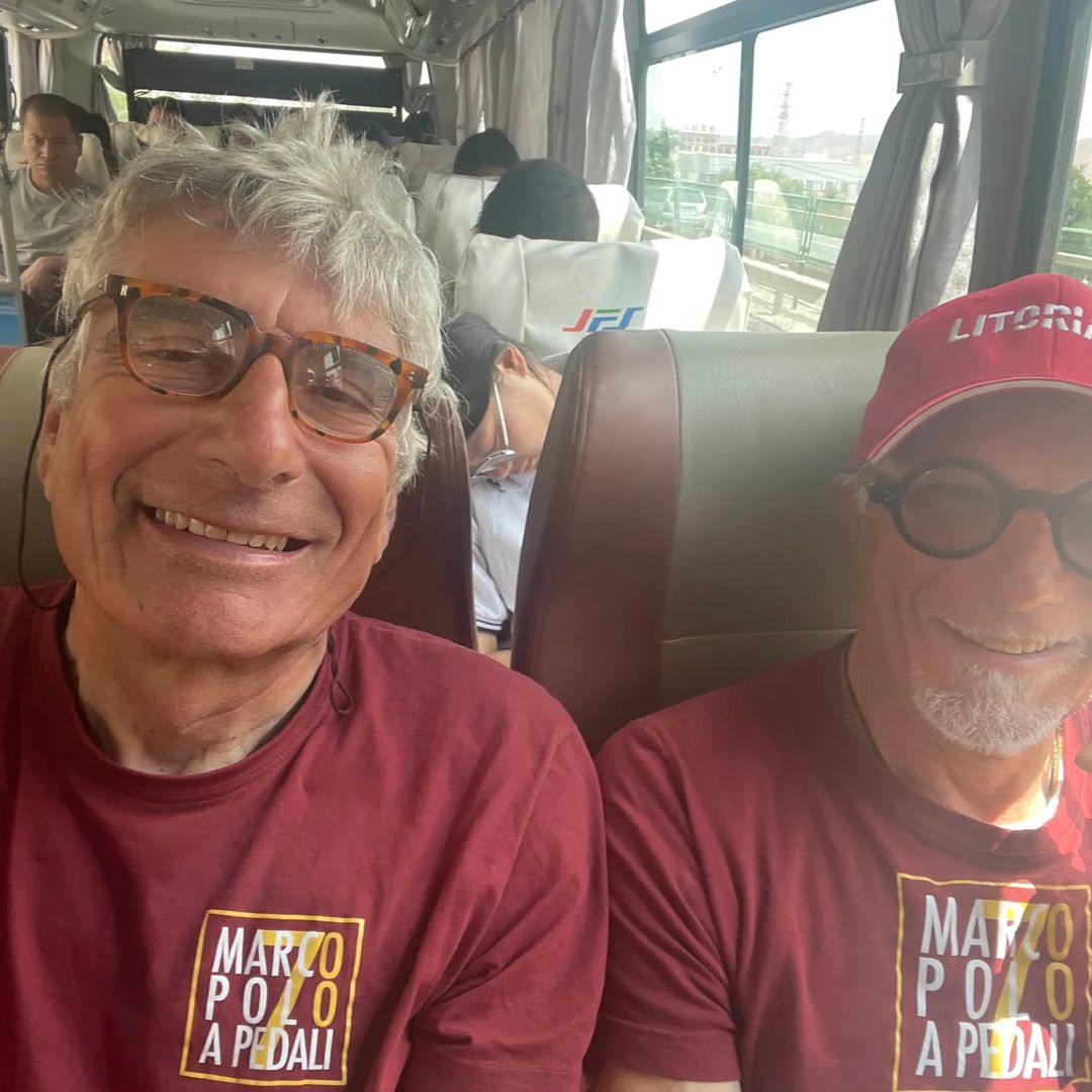 La Via della Seta in bicicletta: da Venezia a Pechino in soli 100 giorni, la grande impresa di un ciclista 63enne La Via della Seta in bicicletta: da Venezia a Pechino in soli 100 giorni, la grande impresa di un ciclista 63enne