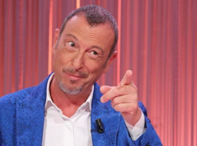 Ascolti tv, Amadeus? Segni di ripresa (lo share!). Striscia la Notizia torna a scendere. Su Rai1, De Martino…