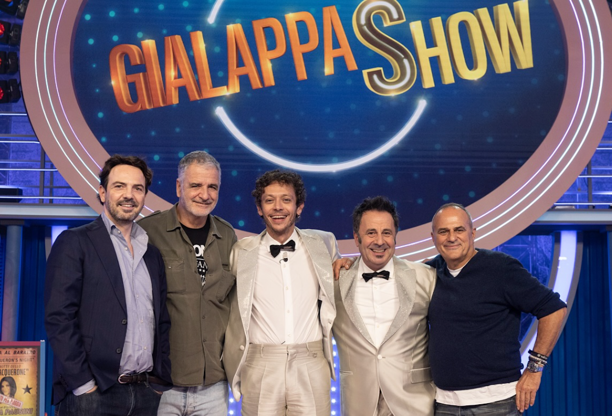 Ascolti tv, Giletti precipita (prima serata nera per Rai3). GialappaShow da urlo con Valentino Rossi. E Quarta Repubblica scende Ascolti tv, Giletti precipita (prima serata nera per Rai3). GialappaShow da urlo con Valentino Rossi. E Quarta Repubblica scende