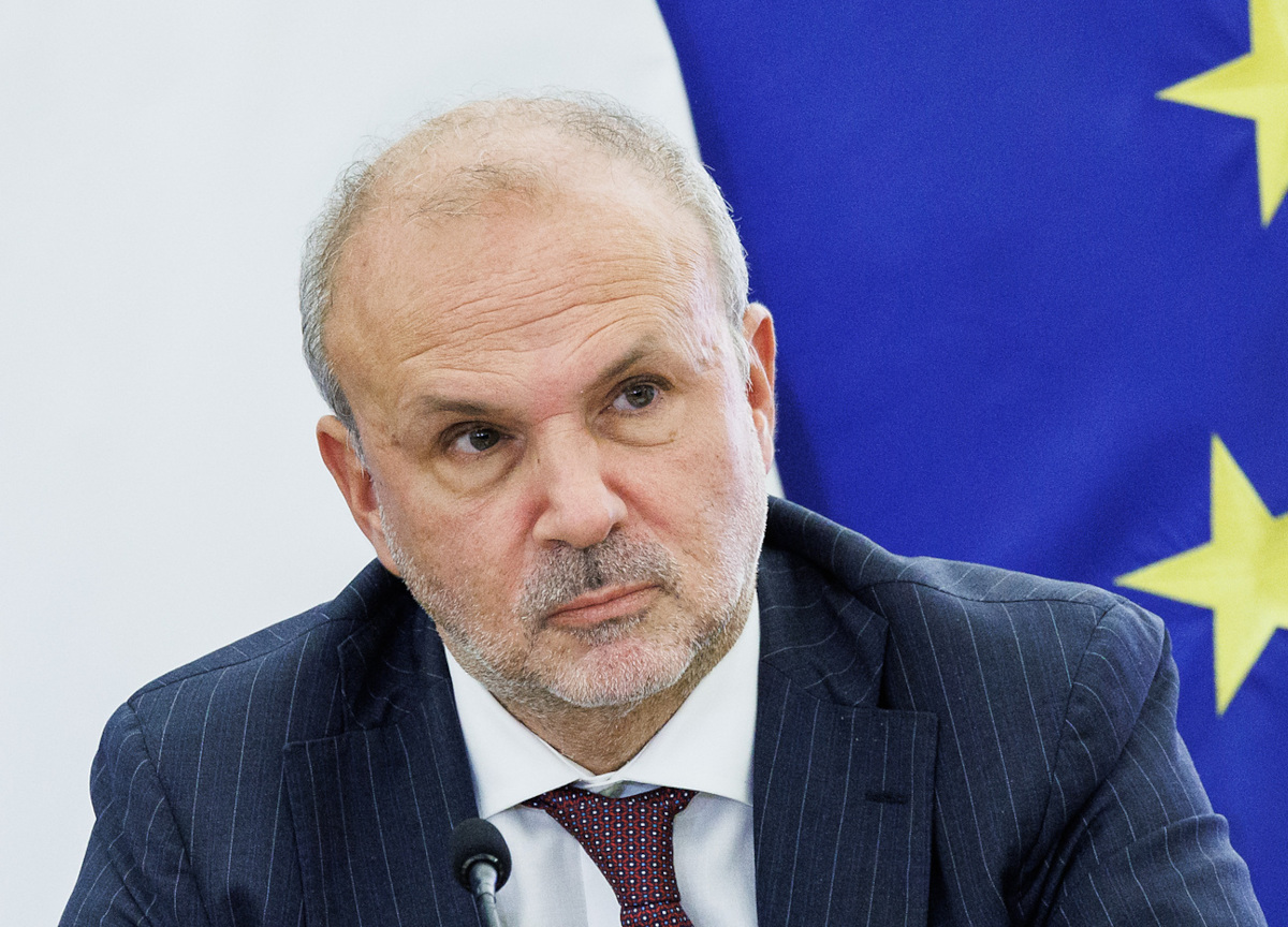 Sanità, Schillaci: “Assumeremo 10 mila infermieri indiani. Liste d’attesa? I soldi le Regioni li hanno ma non li usano” Sanità, Schillaci: “Assumeremo 10 mila infermieri indiani. Liste d’attesa? I soldi le Regioni li hanno ma non li usano”