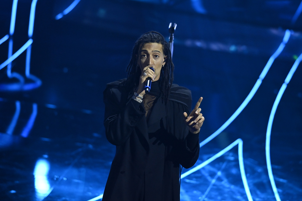 Ghali? La sua canzone propone un’idea completamente errata. Ecco perché Ghali? La sua canzone propone un’idea completamente errata. Ecco perché