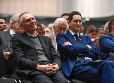 “Elkann diserta il Parlamento? Per Stellantis l’Italia è la periferia sfortunata. Tavares si ricorda del nostro Paese solo per battere cassa” 