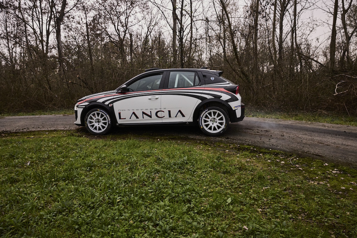 Lancia e Sparco tornano nel Rally con la Ypsilon Rally4 HF e il Trofeo Lancia 2025 Lancia e Sparco tornano nel Rally con la Ypsilon Rally4 HF e il Trofeo Lancia 2025