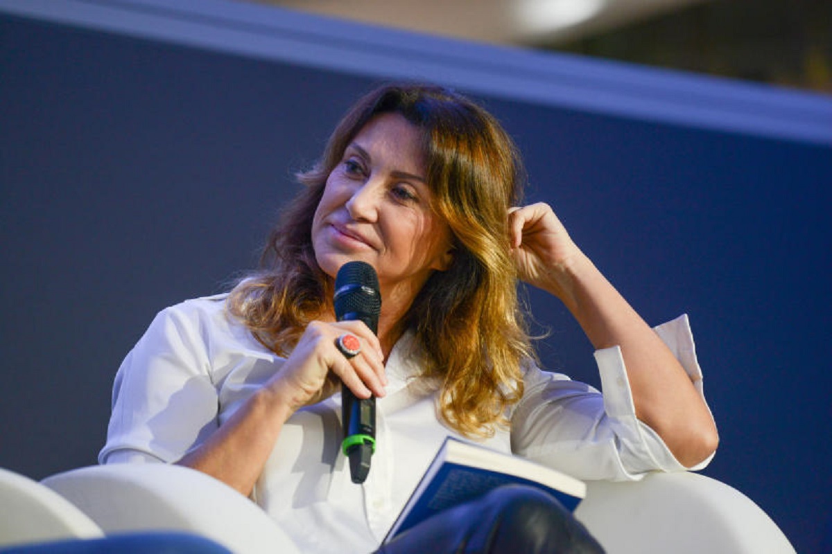 Manuela Moreno annulla anche il terzo matrimonio: “Sono single e sto da Dio” Manuela Moreno annulla anche il terzo matrimonio: “Sono single e sto da Dio”