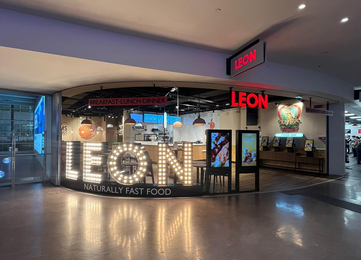 Grandi Stazioni Retail, a Roma Termini apre il primo ristorante LEON in Italia Grandi Stazioni Retail, a Roma Termini apre il primo ristorante LEON in Italia