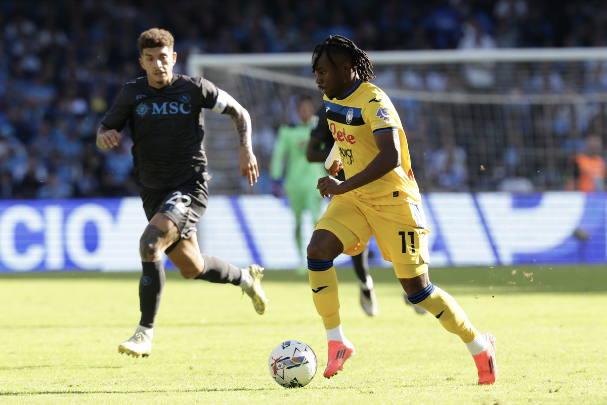 L’Atalanta vince a Napoli con un secco e meritato 3-0 che fa felici tutte le altre rivali L’Atalanta vince a Napoli con un secco e meritato 3-0 che fa felici tutte le altre rivali