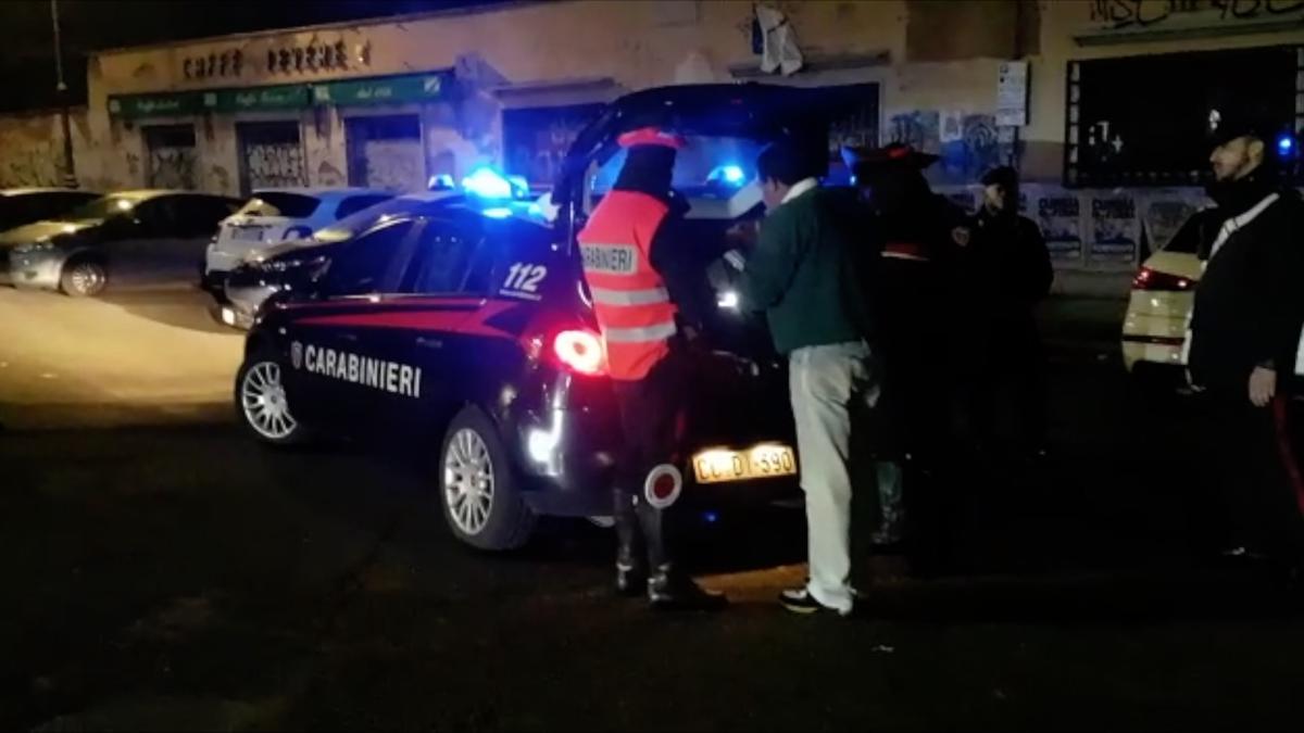 Omicidio di San Sebastiano al Vesuvio, confessa il 17enne fermato: “Ho ucciso io Santo Romano”. Omicidio di San Sebastiano al Vesuvio, confessa il 17enne fermato: “Ho ucciso io Santo Romano”.