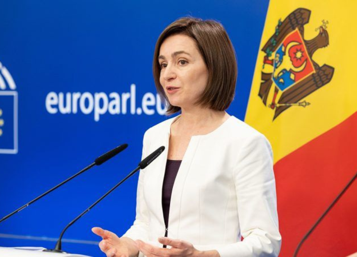 Moldova, vince l’europeista Sandu: rieletta presidente. Esulta Zelensky: “Segno di speranza per il futuro” Moldova, vince l’europeista Sandu: rieletta presidente. Esulta Zelensky: “Segno di speranza per il futuro”