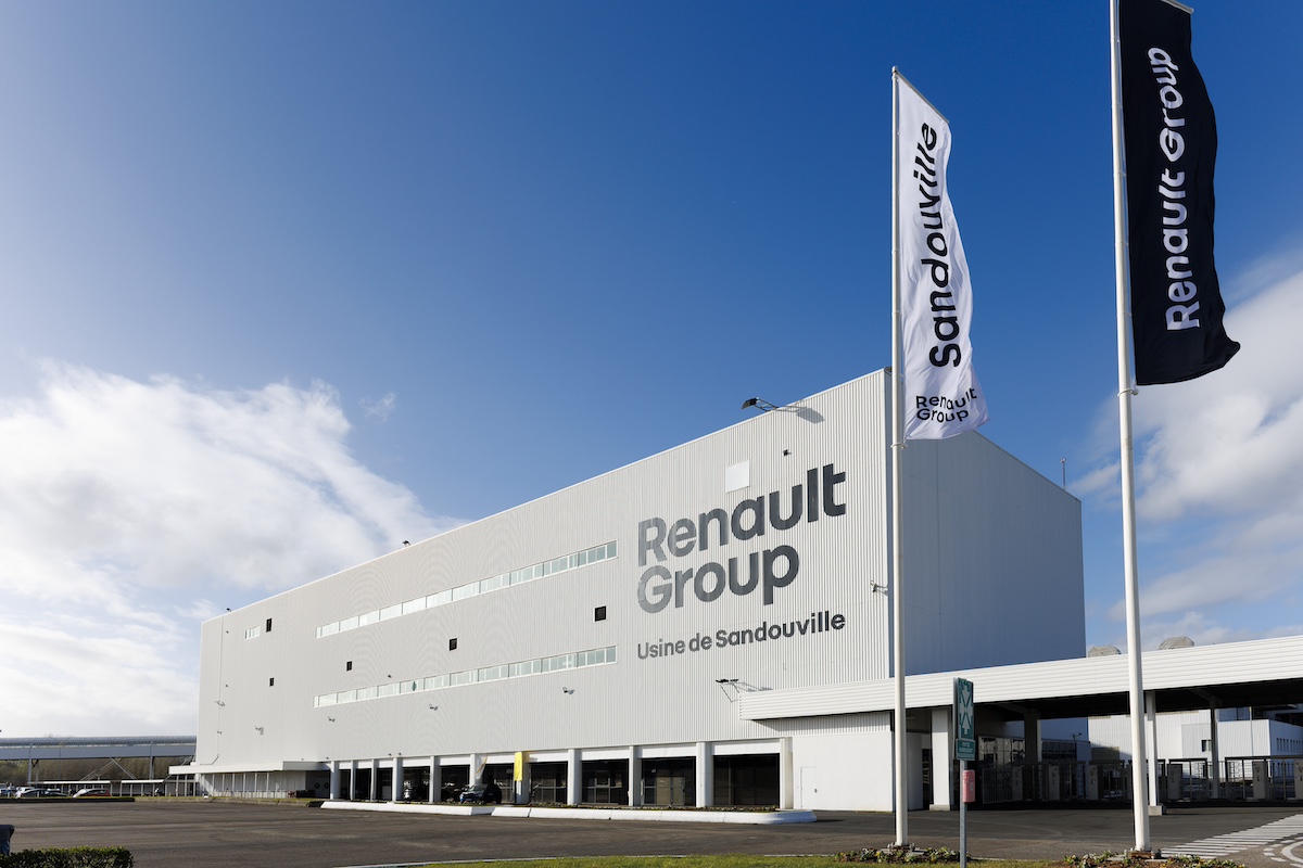 Nuove nomine nel Board di Renault Italia: Alessandro Russo e Paolo Lembo assumono nuovi ruoli Nuove nomine nel Board di Renault Italia: Alessandro Russo e Paolo Lembo assumono nuovi ruoli