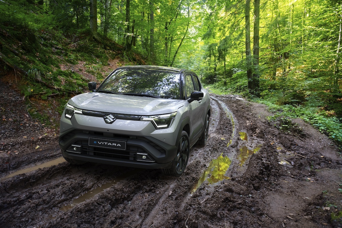 Suzuki presenta VITARA: Il primo SUV 100% elettrico arriva in Europa Suzuki presenta VITARA: Il primo SUV 100% elettrico arriva in Europa